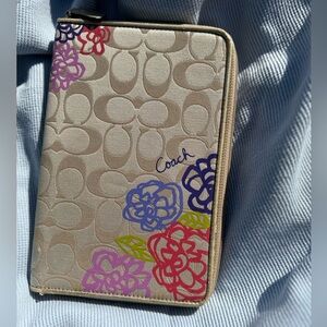 Coach Floral Beige Tablet or Kindle Holder/Clutch